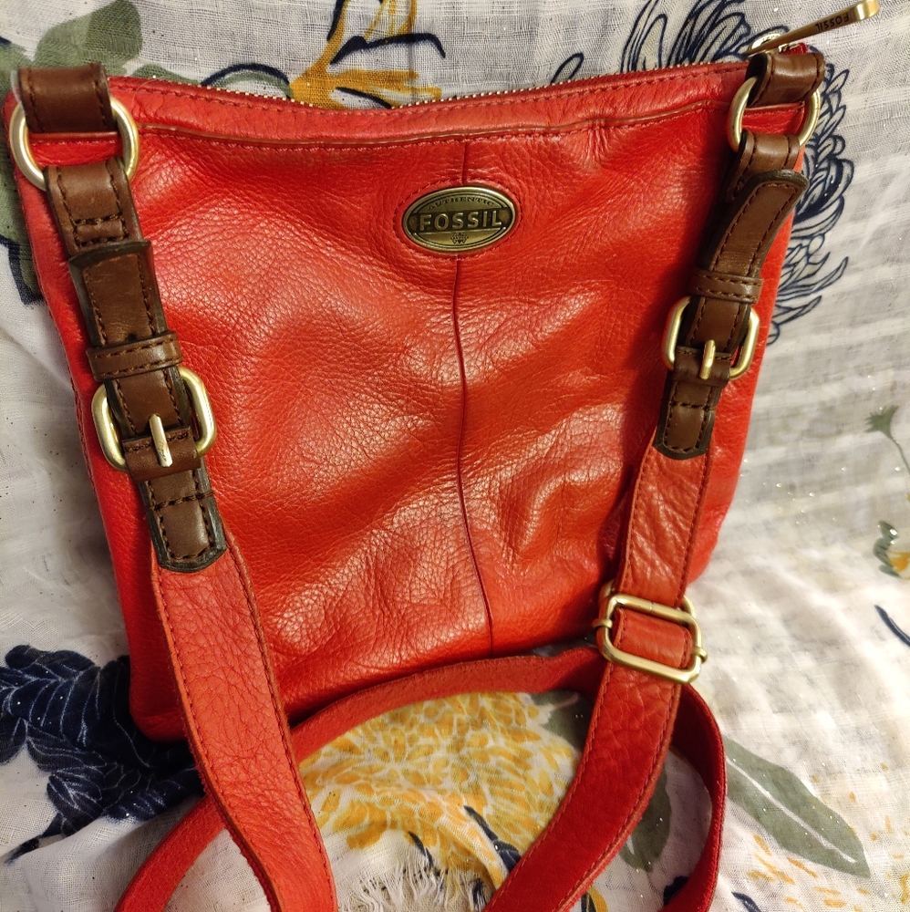 FOSSIL Explorer orange & Brown leather  top zip crossbody bag purse